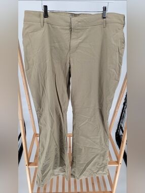 NWT Dickies Khaki Slim Fit Pants 20R